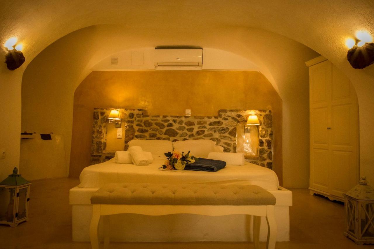 Linos Suites Emporio  Extérieur photo