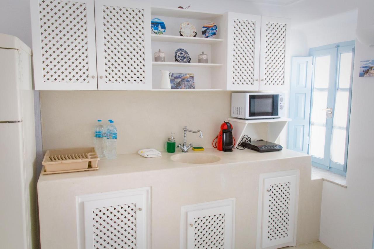 Linos Suites Emporio  Extérieur photo
